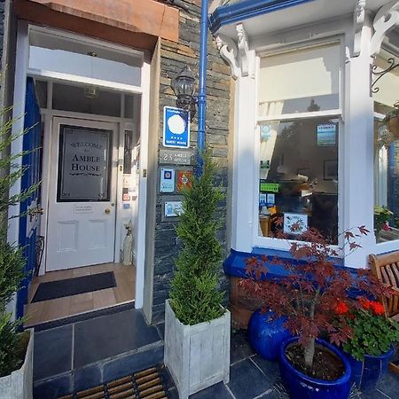 Amble House Bed & Breakfast Кесвик Екстериор снимка
